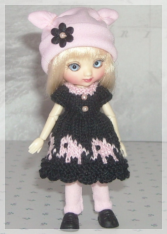 Amelia Thimble Dolls Black and Pink Elephant by JCsTinyTreasures