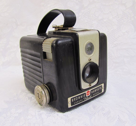 Kodak Brownie Hawkeye Flash Model Antique Camera 1940s