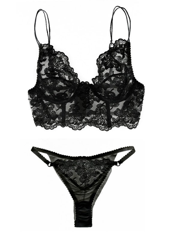Black lace bra and panties lingerie set in black calais lace