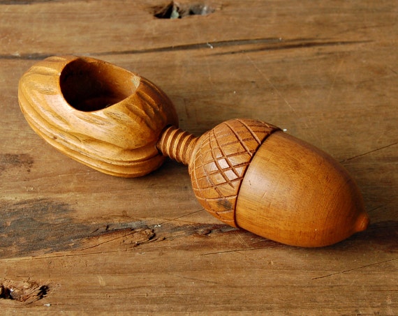 acorn nut cracker