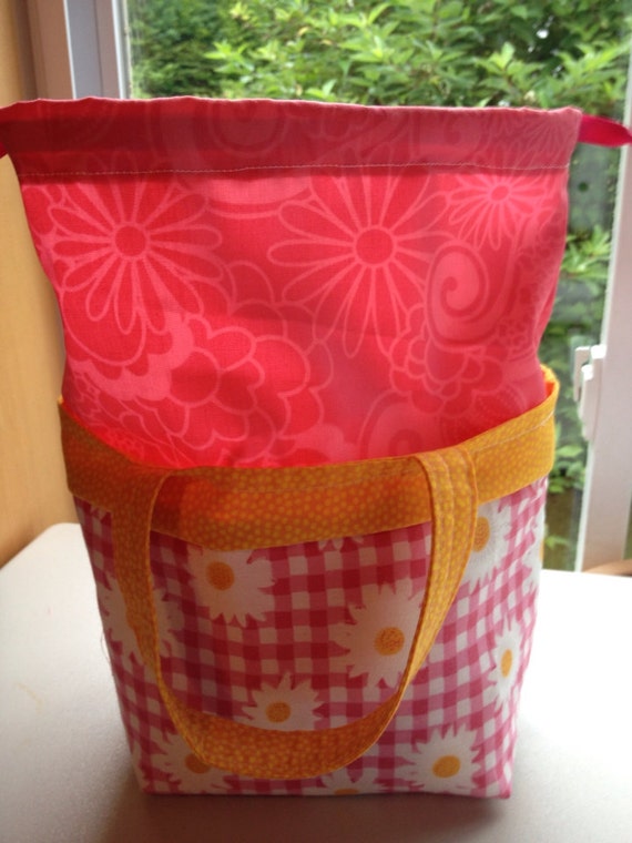 Homemade insulated lunch bag/ tote Daisy only