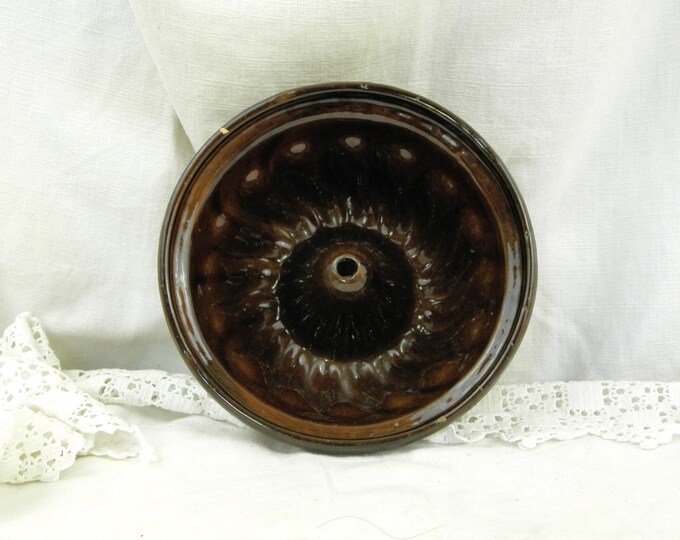 Small Antique French Ceramic Kougelhopf Cake Mould, Country Cottage Farmhouse Kitchen Decor, Retro Baking from France Small Antique French Ceramic Kougelhopf Cake Mould, Country Cottage Farmhouse Kitchen Decor, Retro Baking from France