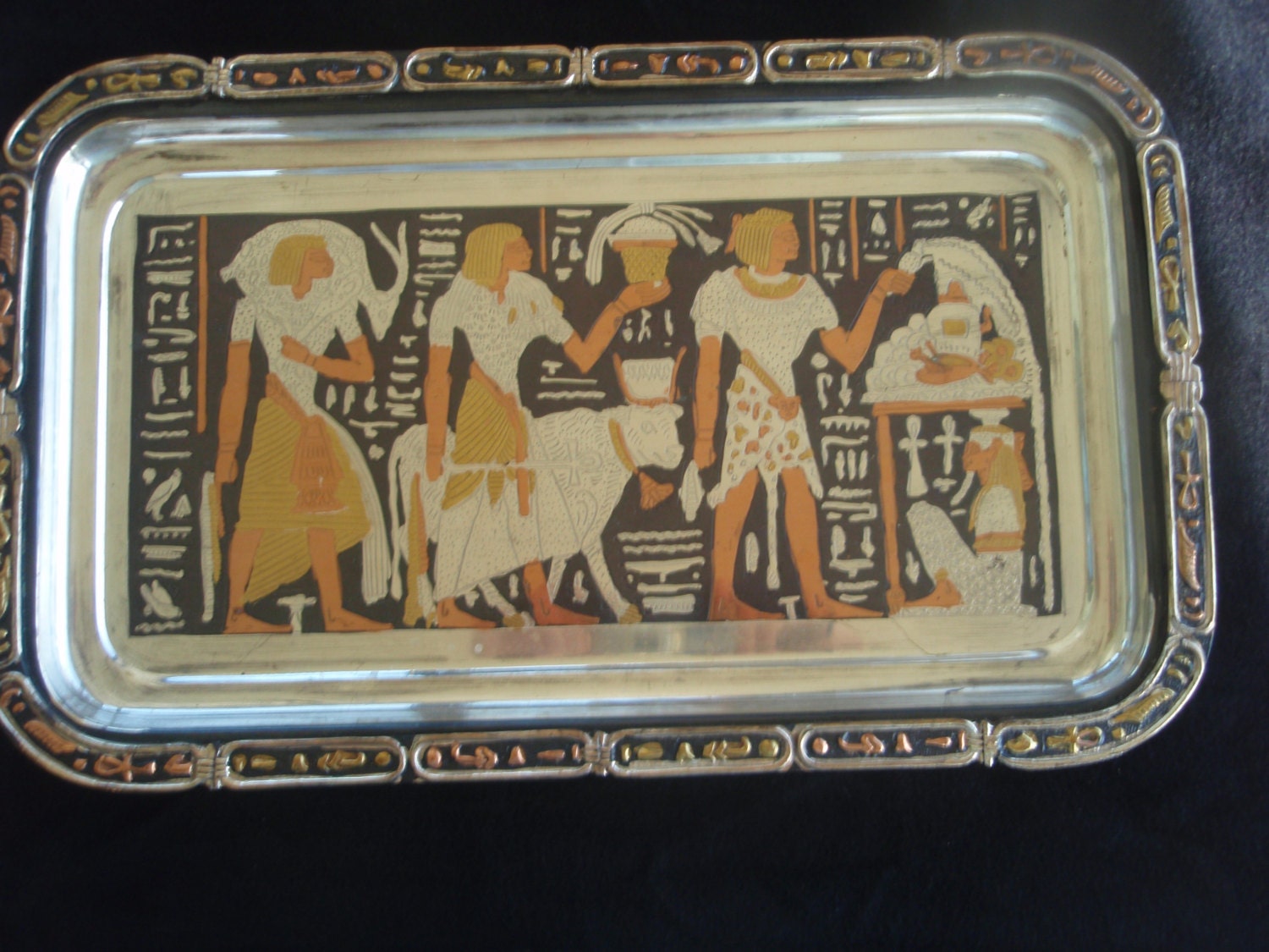Egyptian Revival tray Silver inlaid with copper High quality