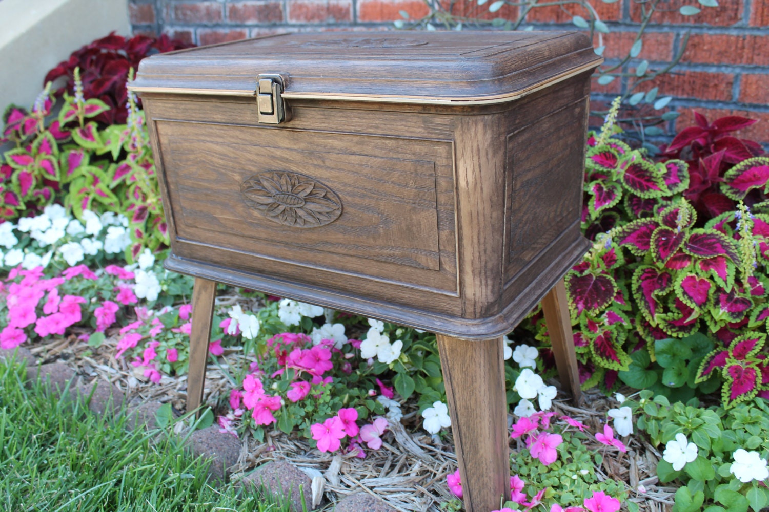 Vintage Faux Wooden Sewing Box with Legs Mediterranean Style