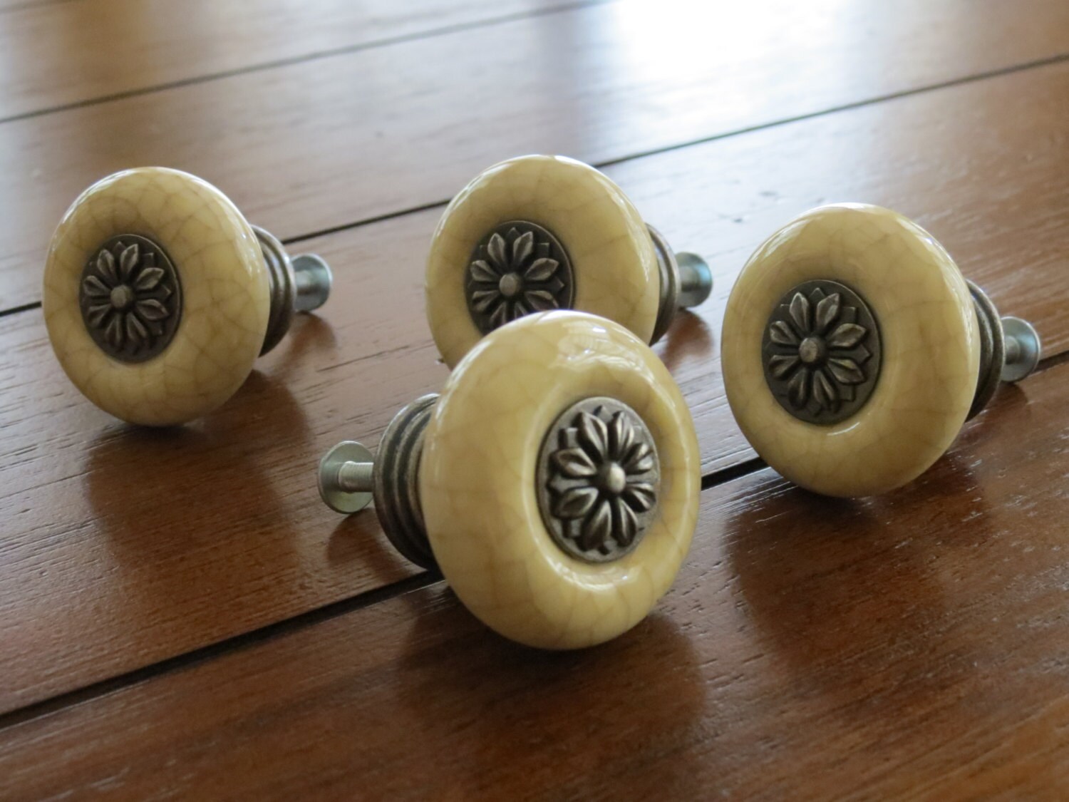 Ivory Ceramic Crackle Knob With Flower Center By Veritasinspired