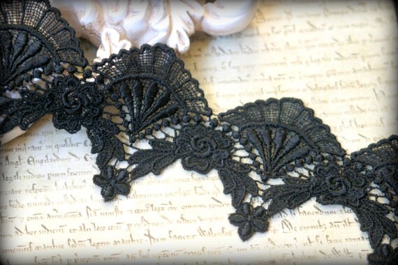 Black Venice Lace Trim for Applique, Altered Art, Costumes, Lace Jewelry, Headbands, Sashes, Sewing, Crafts LA-140