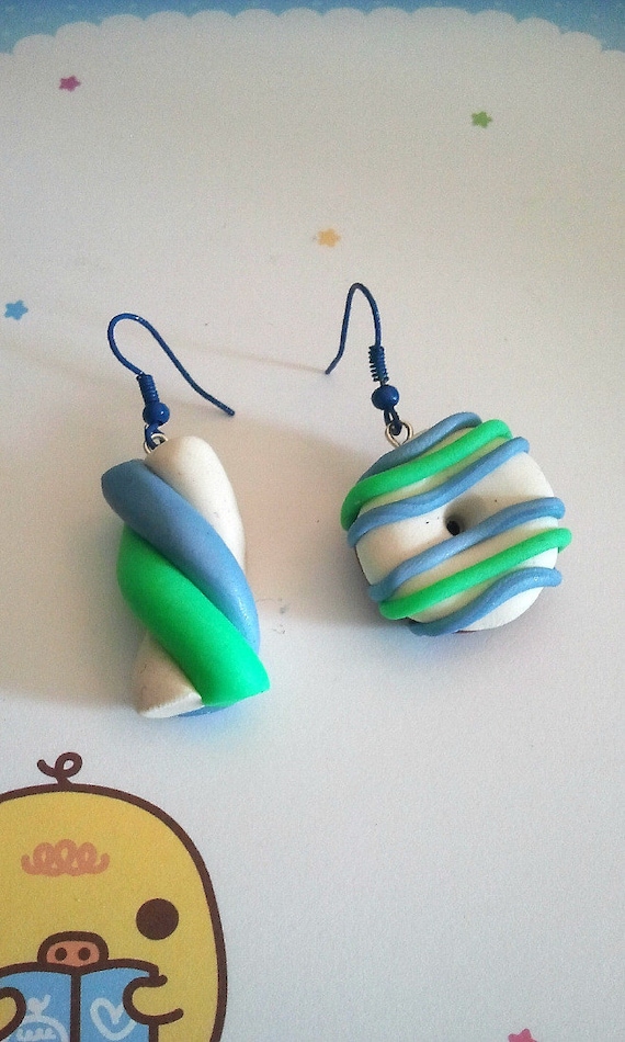 Colorful polymer clay earrings. sweet Kawaii by Nitrobijoux