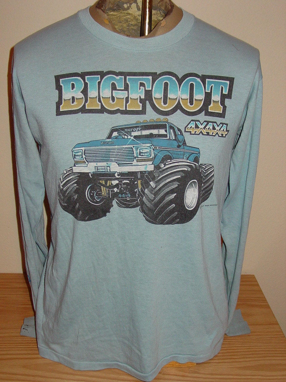 vintage bigfoot shirt