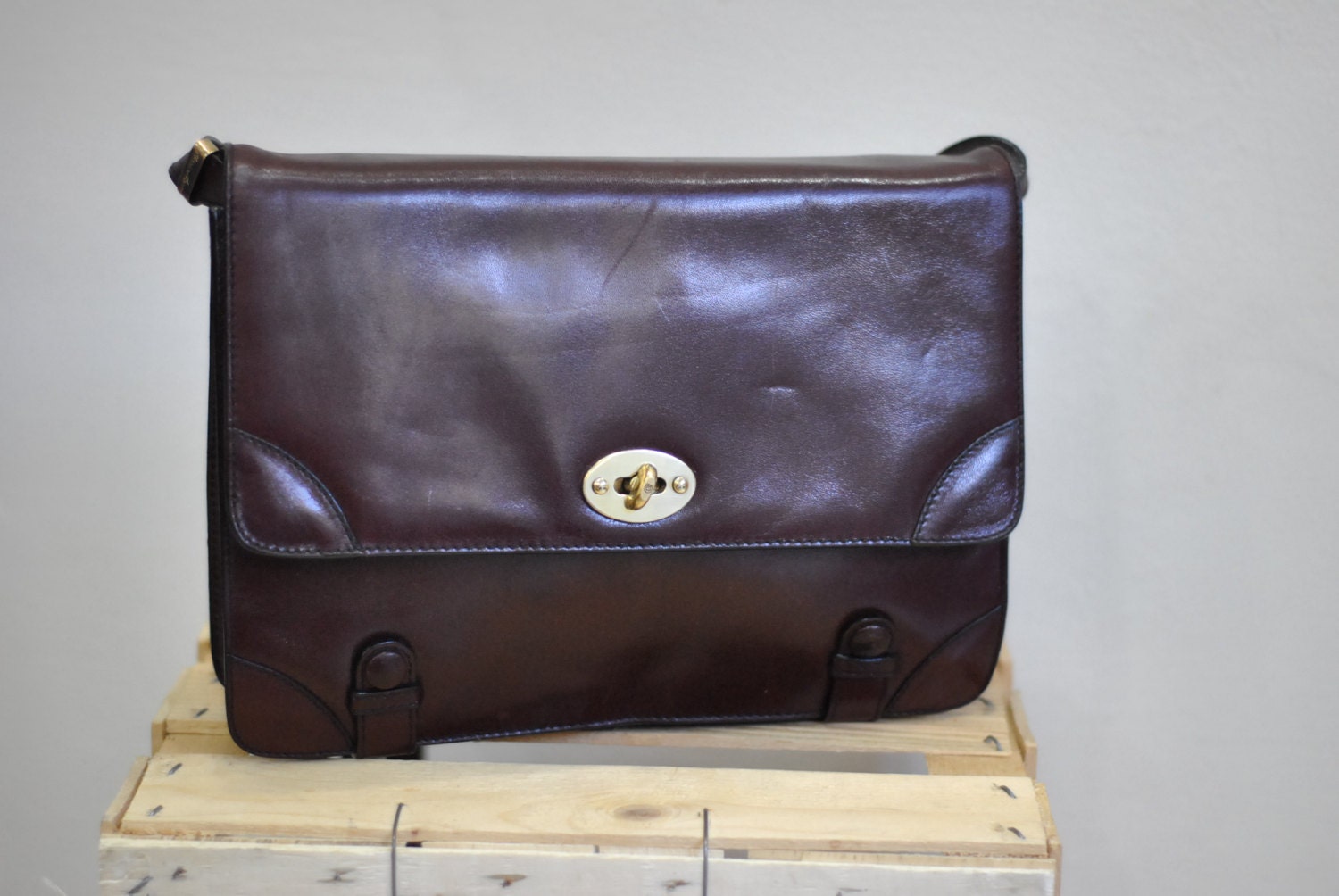 Vintage ETIENNE AIGNER messenger leather bag cross body