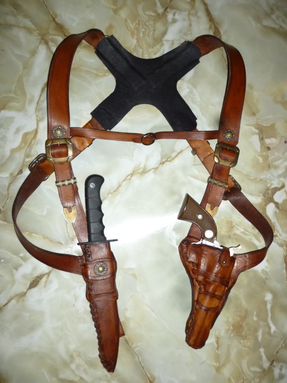 leather harness holster pistol uncharted gun knife guns shoulder holsters weapons sheath rig walmart tooling revolver projects revolvers steampunk voon