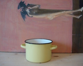 Vintage enamel pot Soviet vintage 80s, Old Enamelware