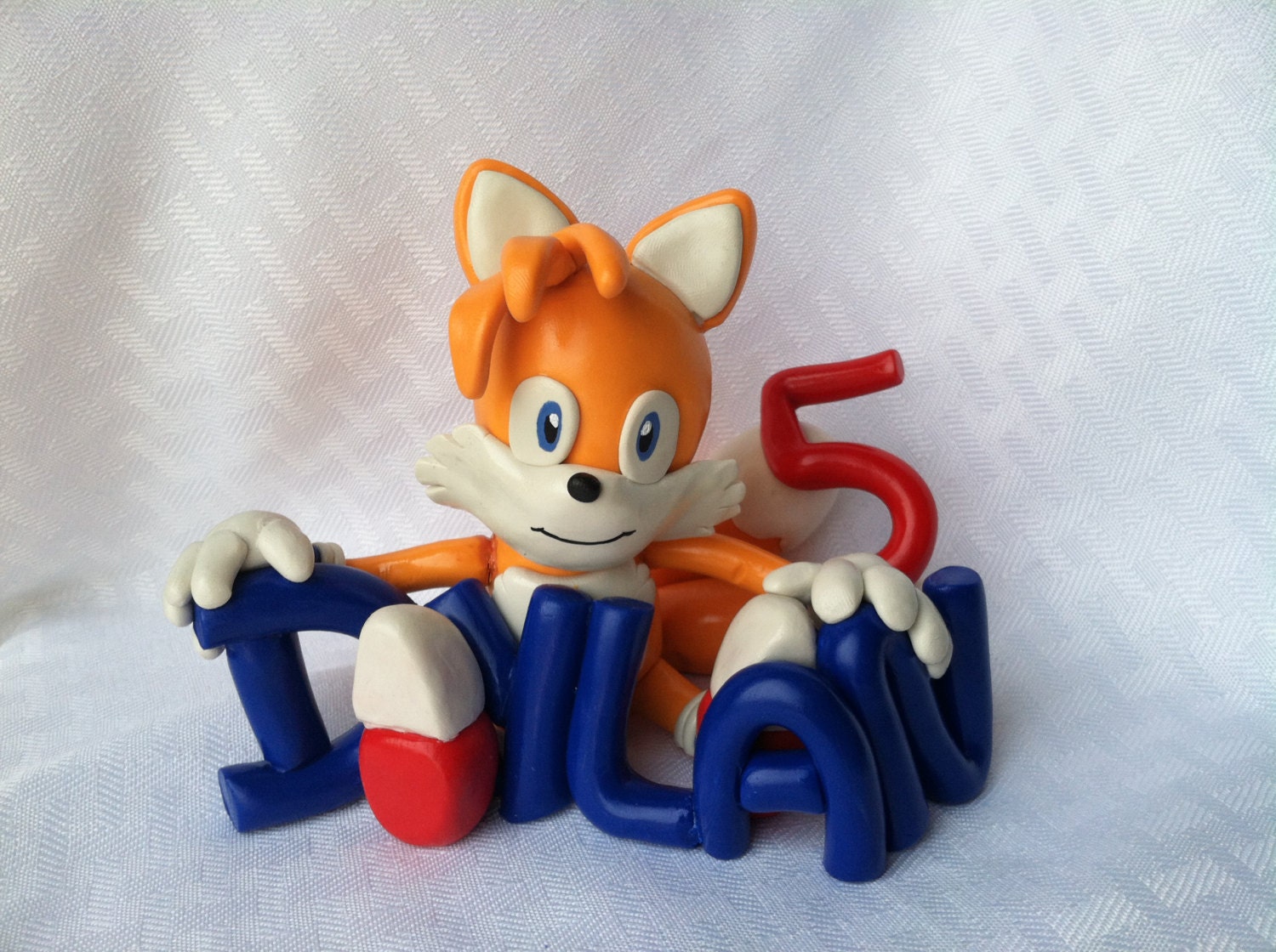 Tails from Sonic Cake Topper Decoration Figurine Tails from Sonic Cake Topper Decoration Figurine