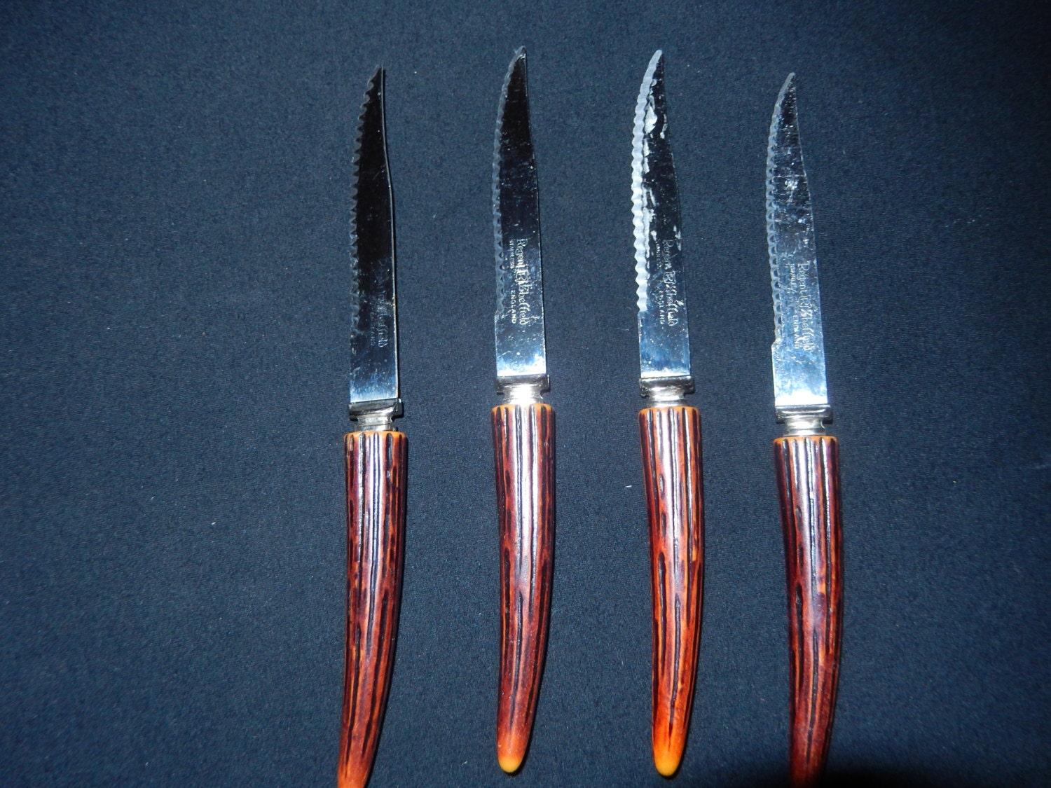 ENGLAND REGENT SHEFFIELD Knife Set