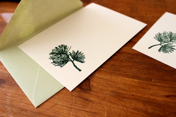 Stamped and embossed pine needle notecard, flat (set of five), evergreen