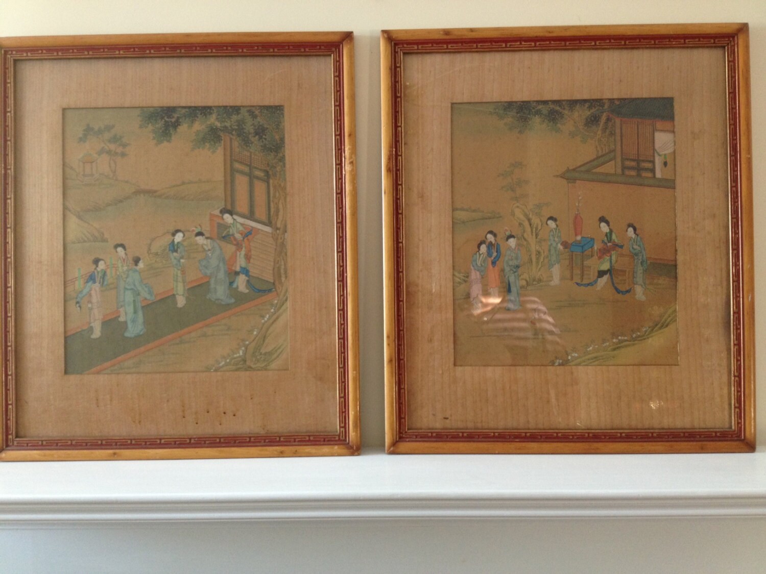 Antique Chinese Silk Paintings. Pair