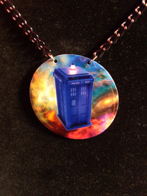 Dr Who Tardis necklace by BeautifulDizaster13 on Etsy