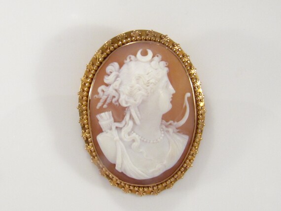 Victorian XLarge 18k Cameo of Artemis in Archaeological 