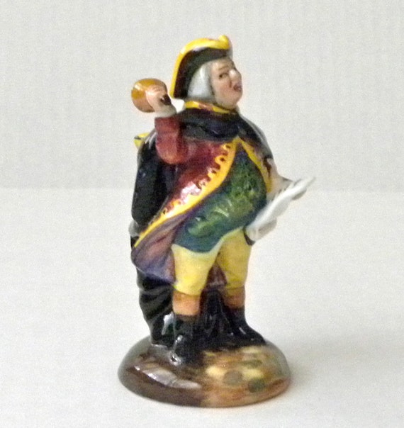 mini royal doulton figurines