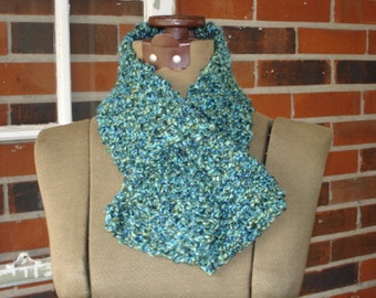 Items similar to Short Scarf with Buttons in Brown Barley, Scarflette ...