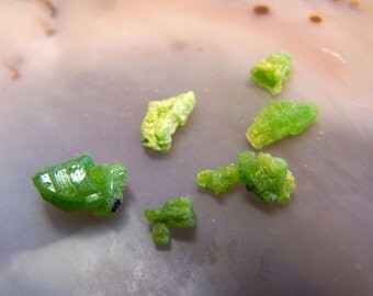 Pyromorphite Crystals - 3 gram lots - clusters, points, raw rough pieces - bright green crystals - wire wrap jewelry making supplies