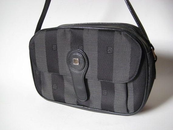 guy laroche travel bag