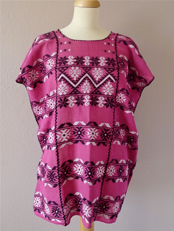 Mexican Huipil Blouse Oaxaca Hot Pink by LivingTextiles on Etsy