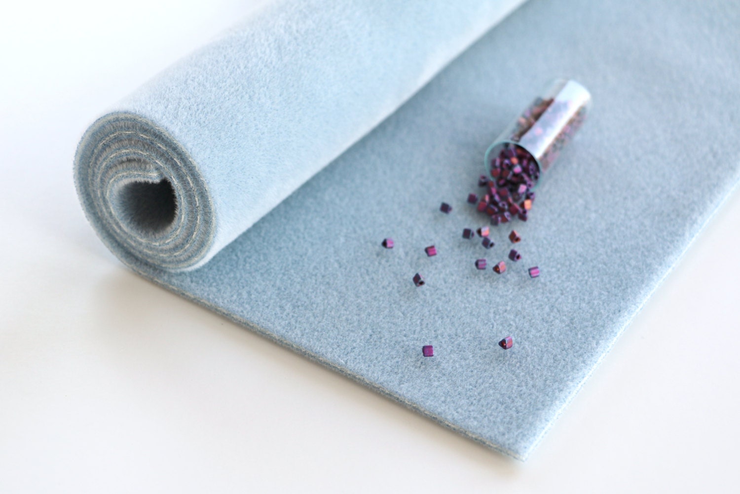 Vellux Bead Mat 22 x 14 inches Jewelry Work Surface in Light