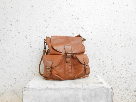 Vintage FOSSIL Brown Leather Crossbody Bag / Made in India