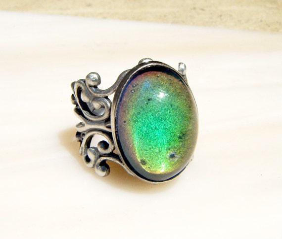 Mood Ring Filigree Silver Vintage by CandiSuesCreations on Etsy