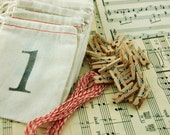 Christmas Advent Calendar Stamped Muslin Bags Garland Kit Il_170x135