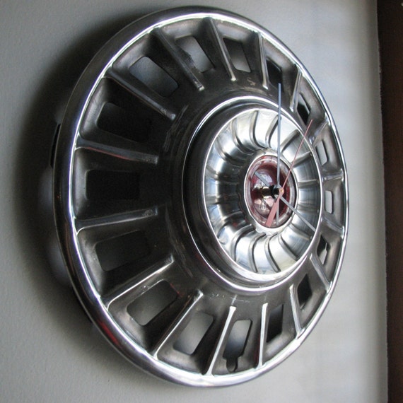 1968 Ford mustang hubcaps #9