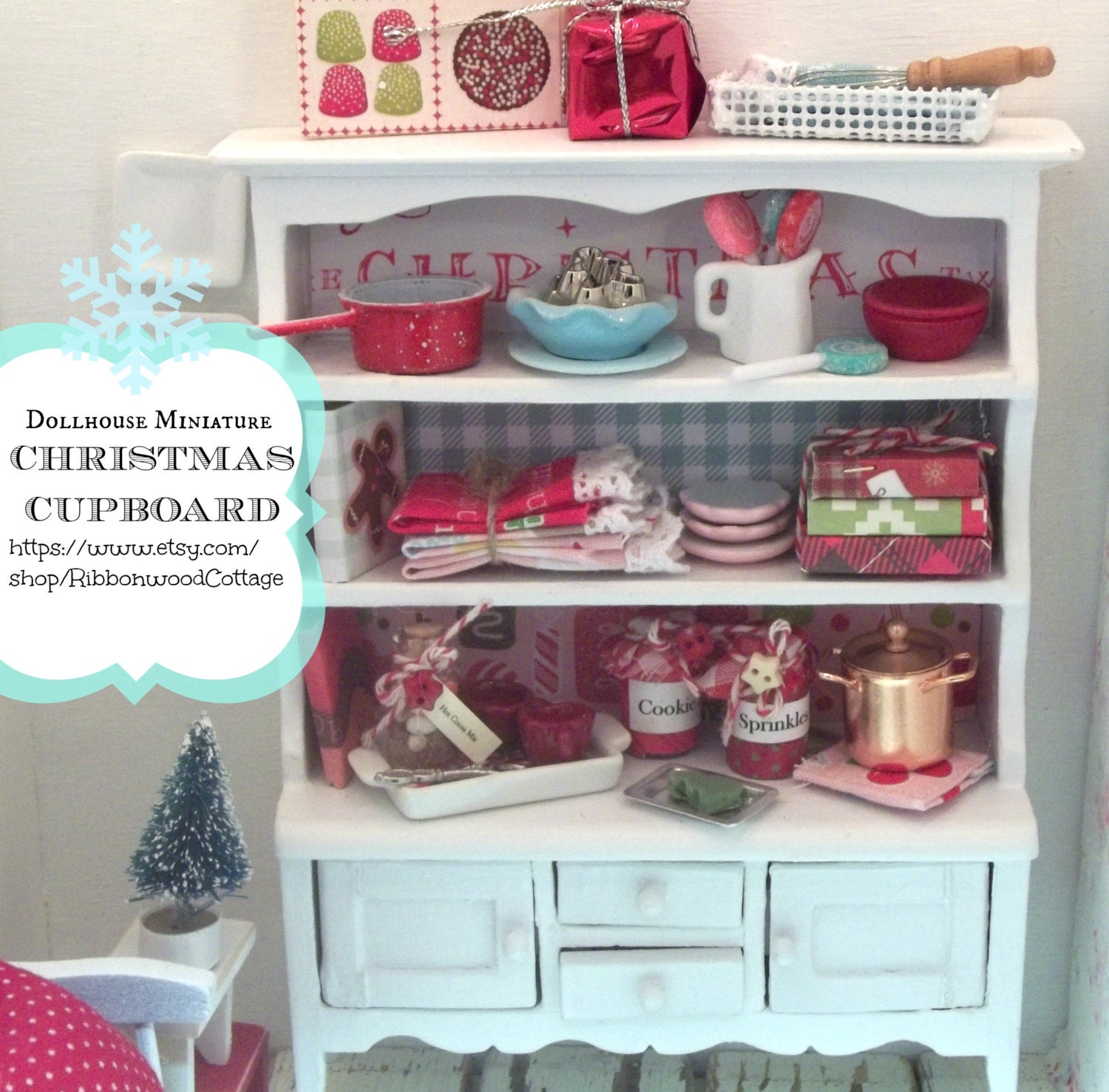 Christmas Cupboard112 Dollhouse Miniature