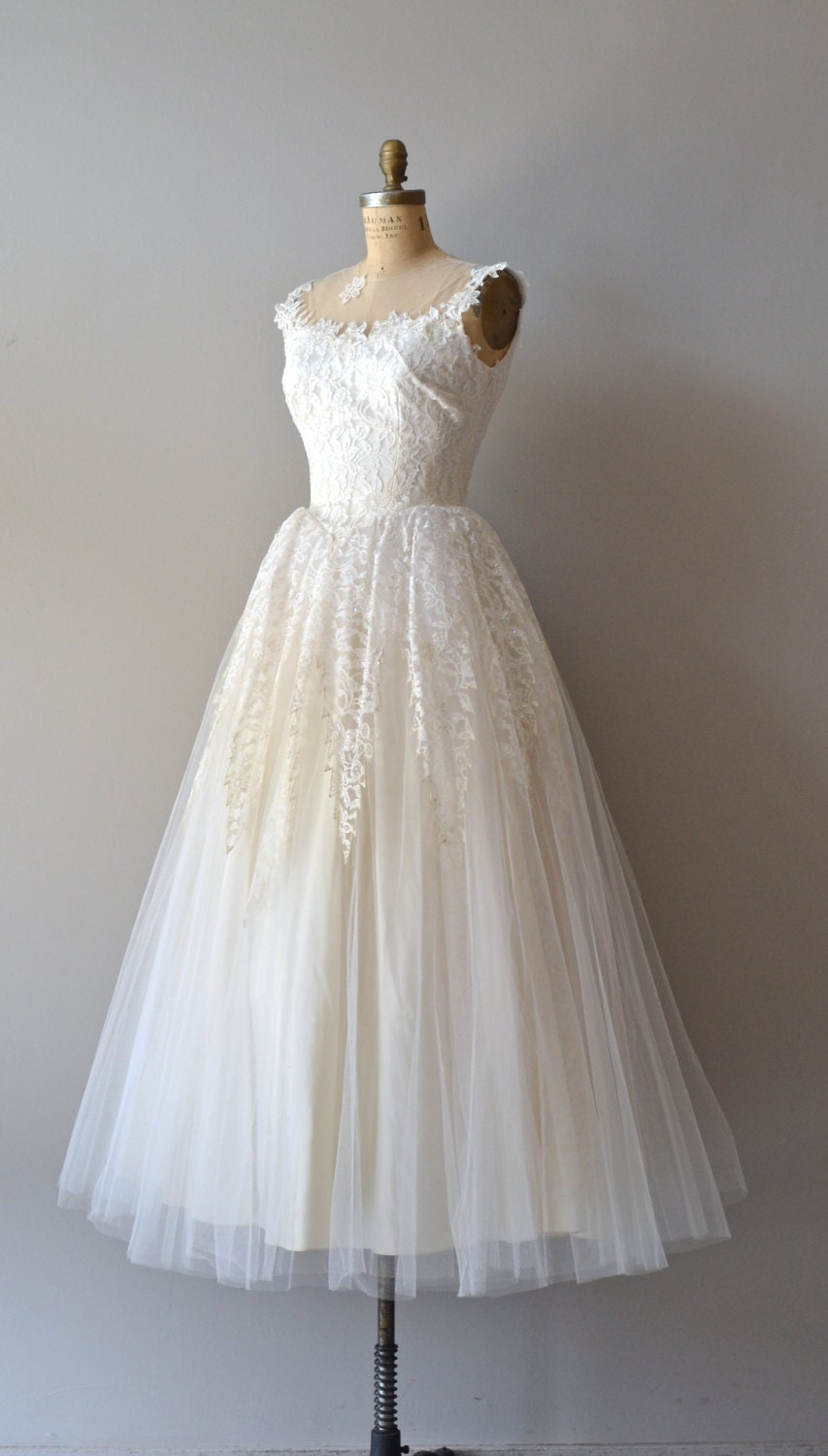 lace 50s wedding dress / 1950s dress / Cupid & Psyche gown