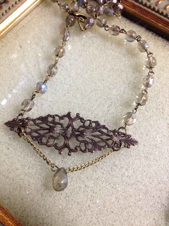 Items similar to Victorian necklace with teardrop on Etsy