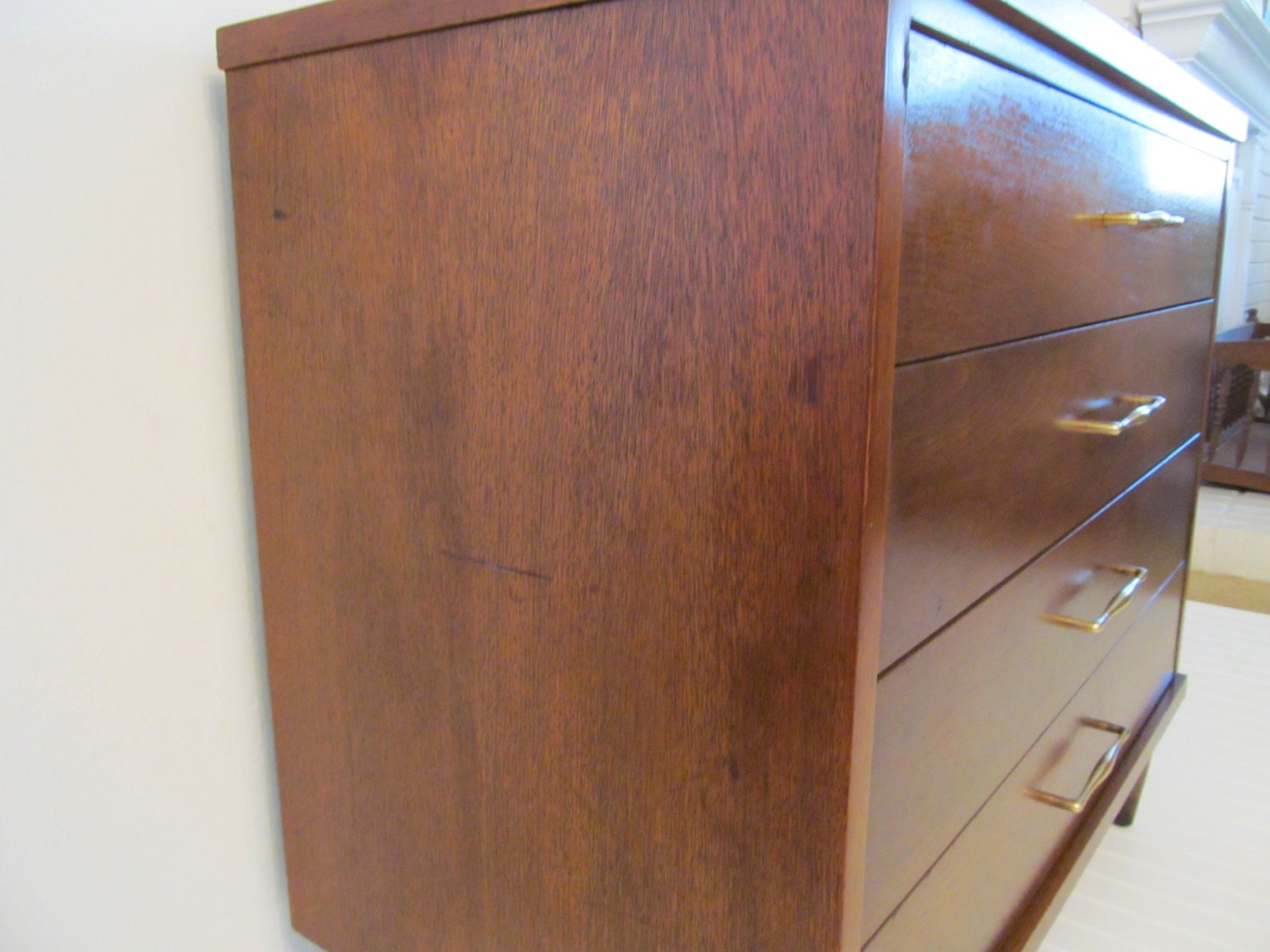 Mid Century Modern Chest of Drawers Bassett Furniture Chest