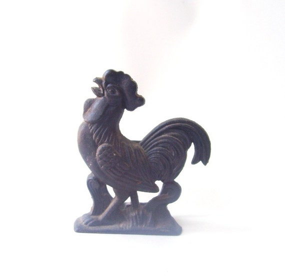 vintage cast iron rooster napkin holder by RecycleBuyVintage