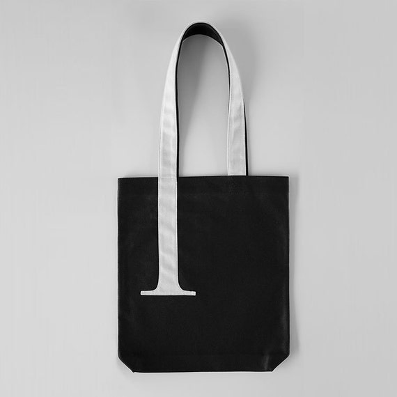 Serif Tote Reversed