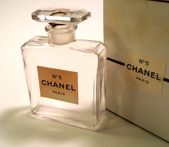 Vintage Chanel No 5 Extrait Perfume Bottle and Box by PinkyAGoGo