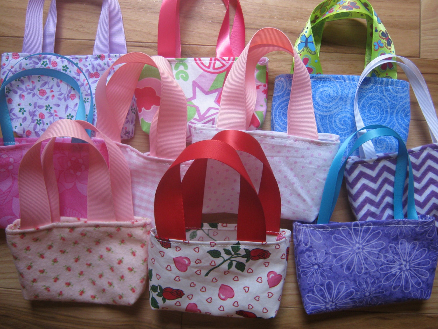 American Girl Party Favors 10 purses for 18 inch dolls