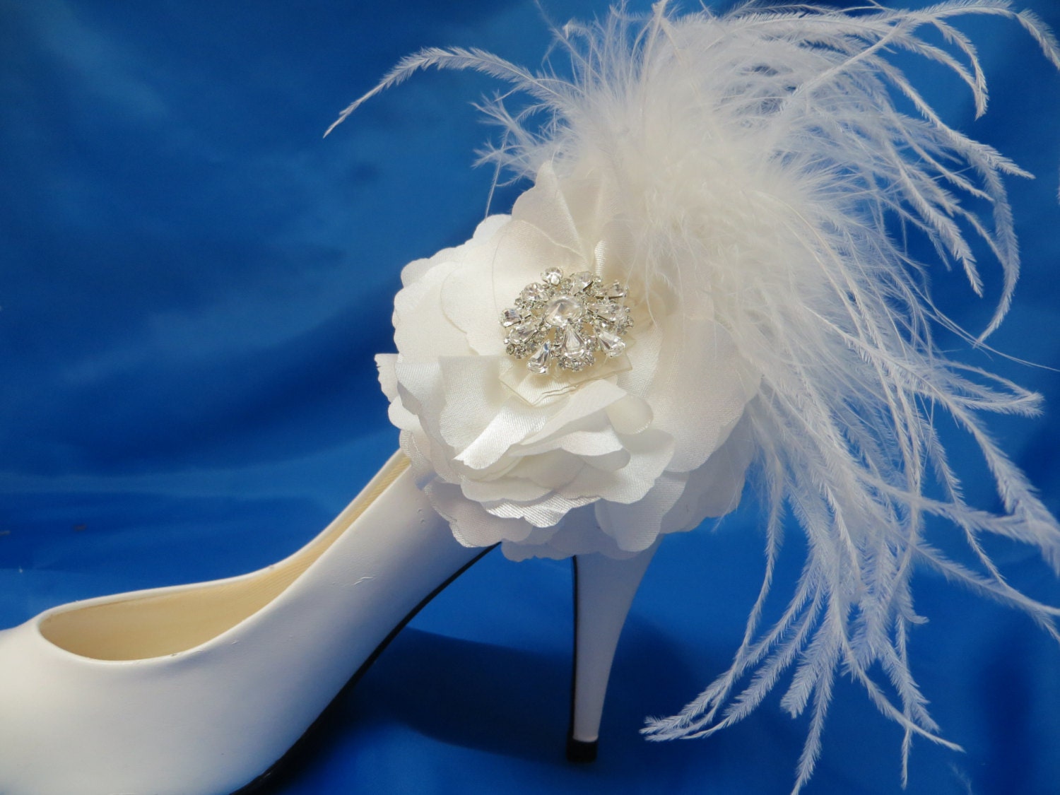 Bridal Shoe Clips Flower Shoe Clips Feather Shoe Clips by ctroum