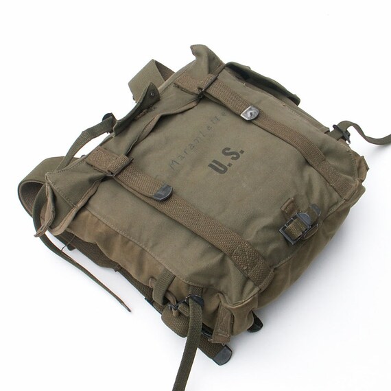 1944 US Military Backpack OD Green Canvas Carry All Pack