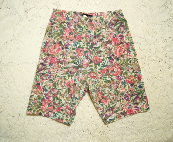90s Floral Bike Shorts XS Small Pastel by WhiteWaveVintage on Etsy