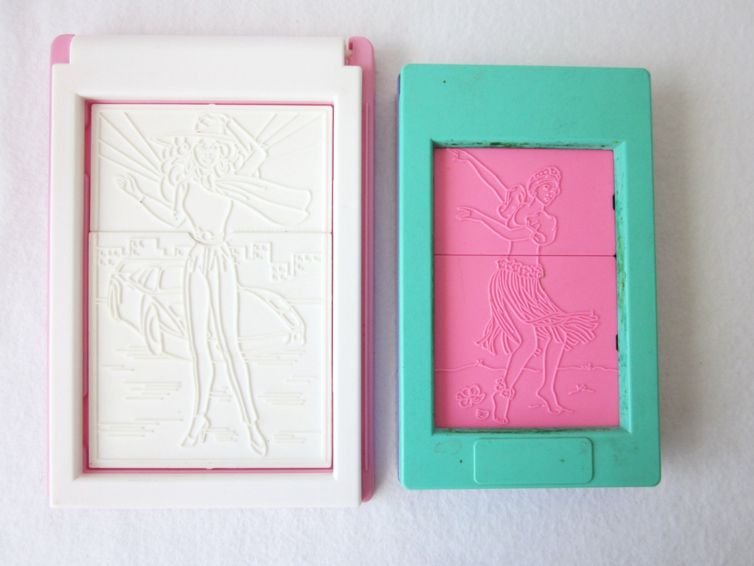 Hasbro Travel Fashion Plates and Barbie Plates