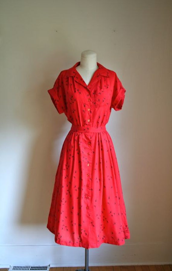 vintage shirt dress FLOCK OF BIRDS red novelty print dress