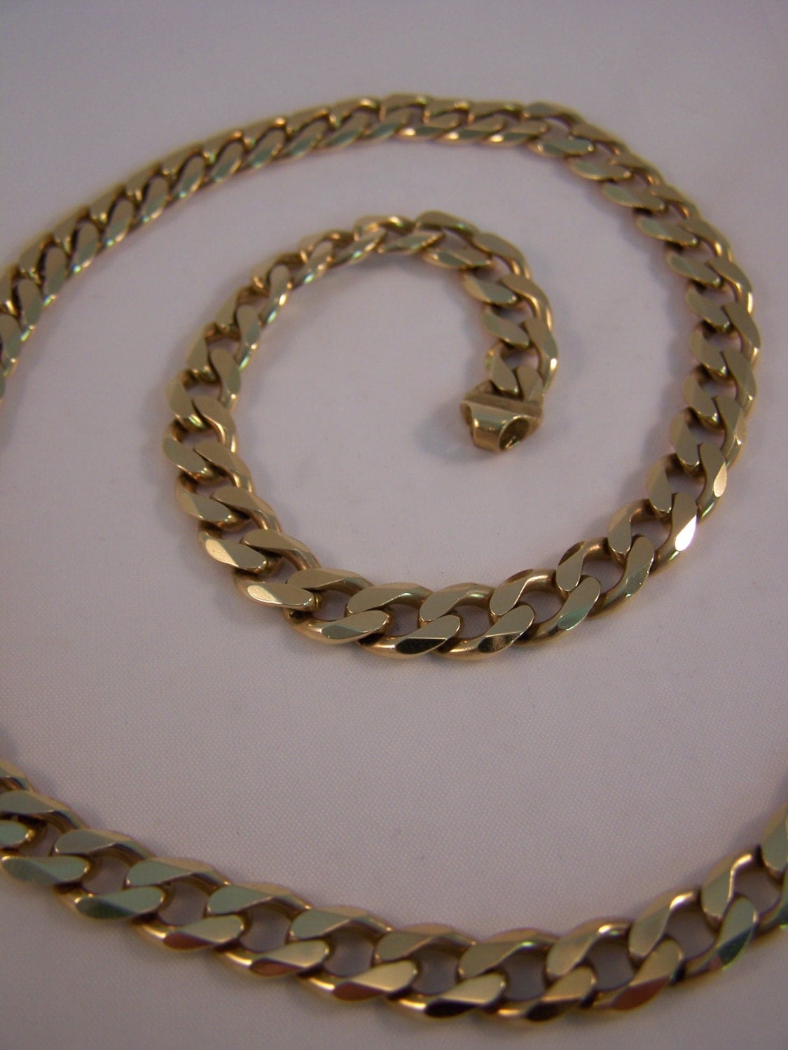 9ct-gold-mens-curb-chain-64-grams-2-25-ounces-jewellery-21-5-54cm