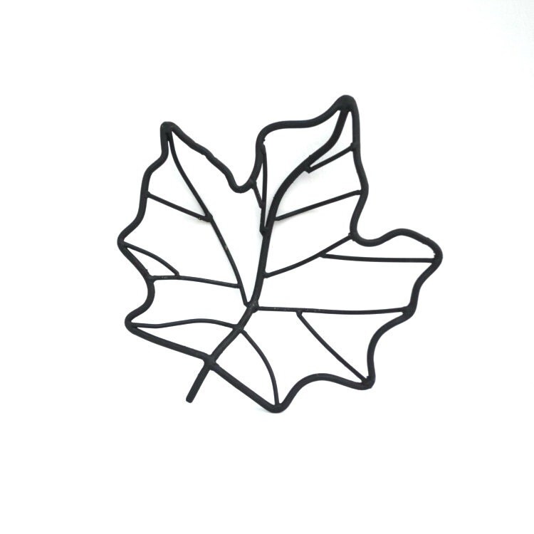 Maple leaf bowl wire black bread basket fruit bowl