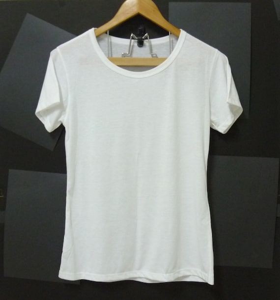 White plain tshirt women teen size S Crewneck tee by CuteClassic