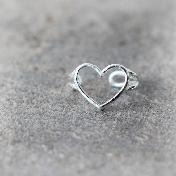 Simple Heart Ear Cuff in sterling silver by laonato on Etsy