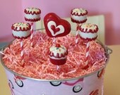 Mom's Killer Cake Pops Valentine's Valentines Day Hearts Heart and Cupcake Style Cake Pops Vintage Style Handmade Valentine Card Included Il_170x135