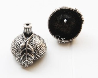 4pcs / Acorn Cap / Oxidized Silver / Base Metal / Charm (C53//H322)